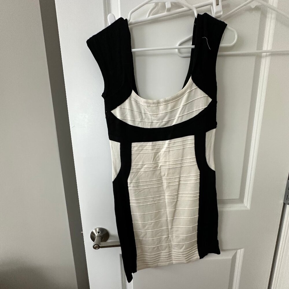 Wow Couture Bondage Dress size L NWT